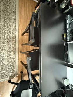 Wood Dining Room Table And 4 Chairs