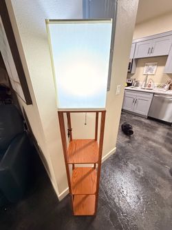 Floor lamp