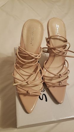Nude heels Size 36-New