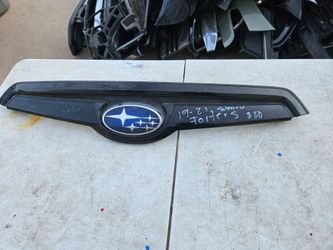 Subaru forester grille oem