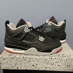 Nike Air Jordan 4 Retro Bred Reimagined size 11 [FV5029-006].