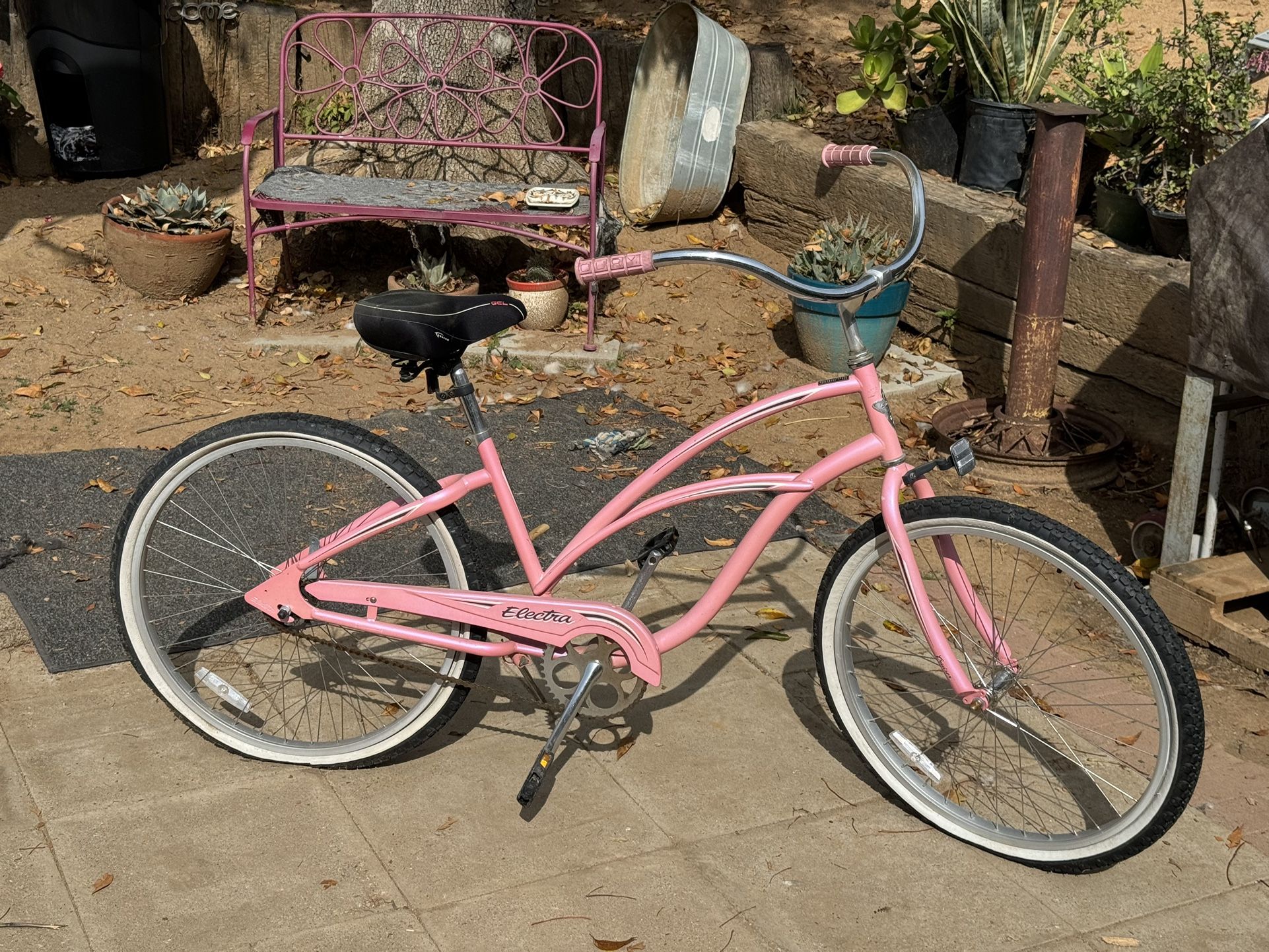 Bicycles Womens Electra Beach Cruiser Electra Cruiser 7D Step-Thru