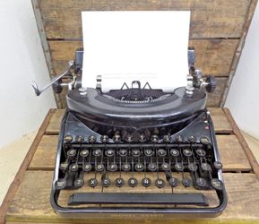 Remington Model 7 Seven Noiseless 1930s Manual Typewriter Needs Service *NO CASE