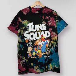 SPACE JAM TUNE SQUAD TIE DYE TEE SIZE LARGE