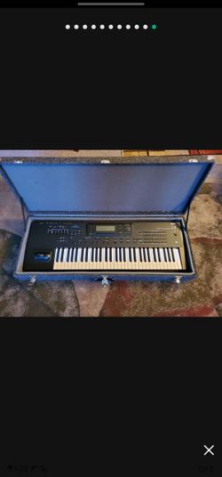 Korg Keyboard i3 Interactive Music Station 