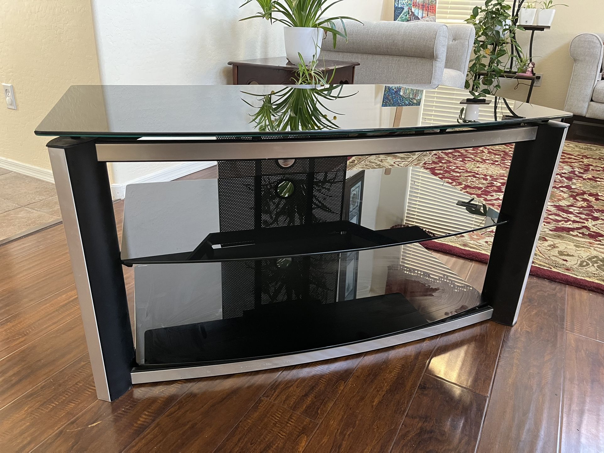 TV Stand With Glass Shelves