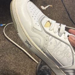 Dior girl shoes idk idk wat size don’t say