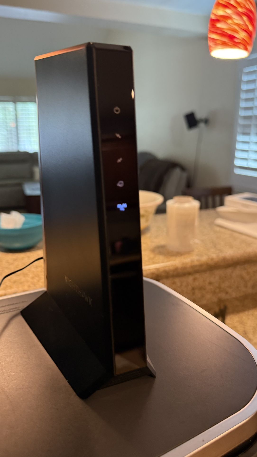 NETGEAR CM2000 Nighthawk DOCSIS 3.1 Cable Modem