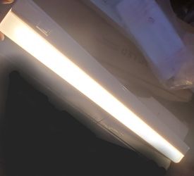 Undercabinete Luminare 34''