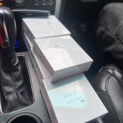Apple AirPods 