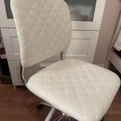 NEW CHAIR 
