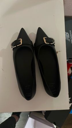 Dress shoes