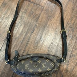 Louis Vuitton Shoulder Bag