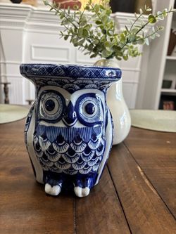 Blue and white porcelain owl planter/ candle holder