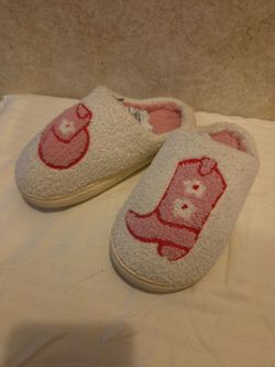 Girl slippers
