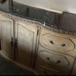 marble dresser no mirror only dresser missing some  Handles 