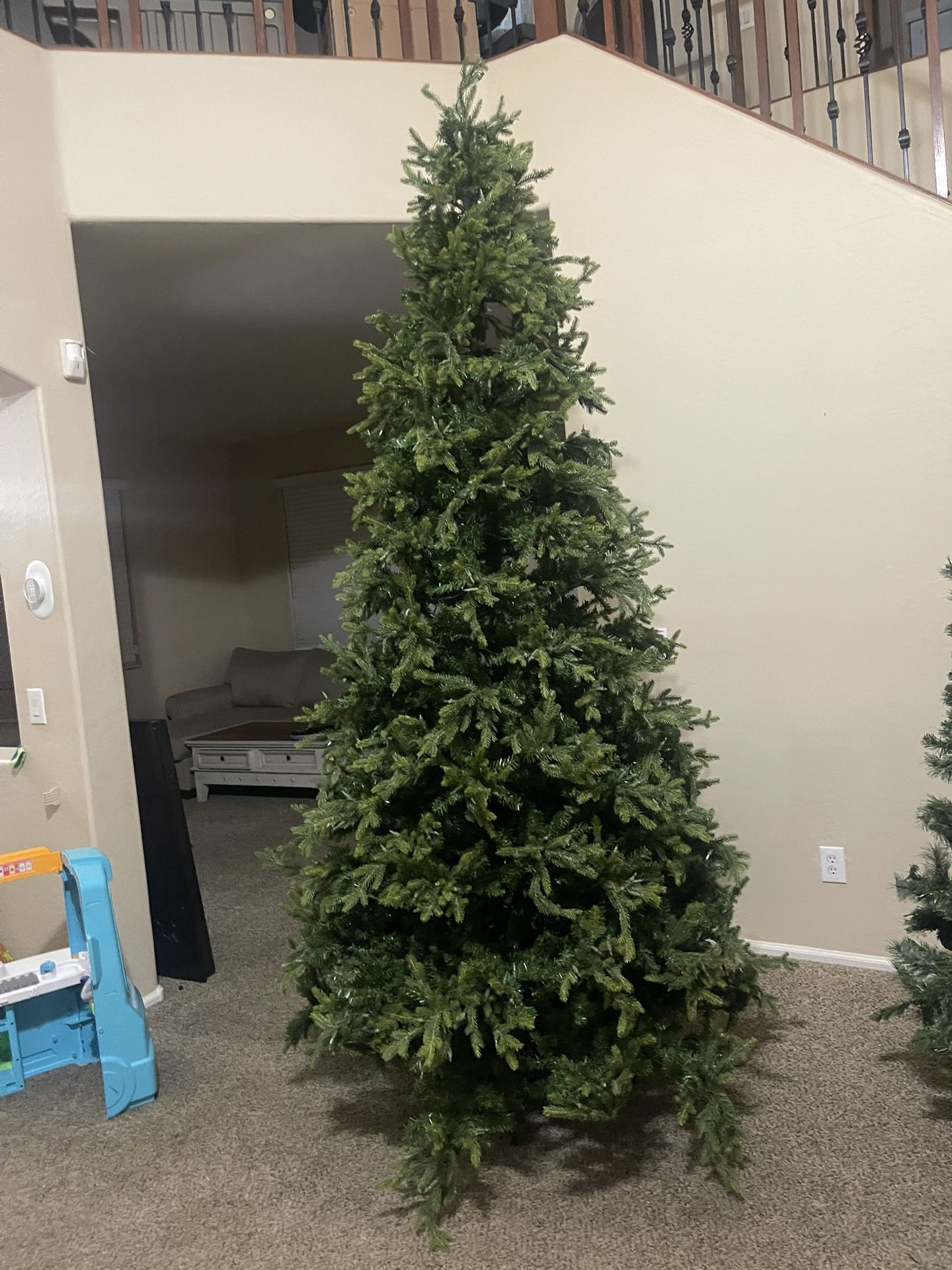 Christmas Tree 11ft