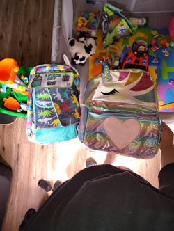 2 Backpacks
