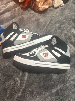 Dc shoes brand new size 13!