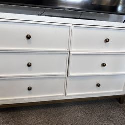 Dresser And Night Stand 
