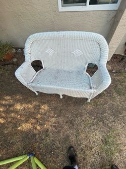 White Wicker Outdoor Loveseat Bench