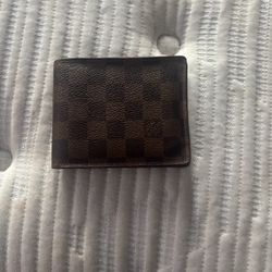 Real Authenticated Louis Vuitton   Men’s Wallet With Red Stamp 