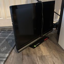 90 Inch vizio TV with remote 