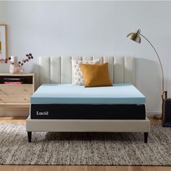 Memory Foam Mattress Topper, Queen Size 3 inch - New Sealed (In Box)