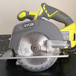 Ryobi P505VN Cordless 5.5 In. 18V Circular Saw (Tool Only)