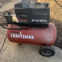 Craftsman 12 Gallon air compressor 