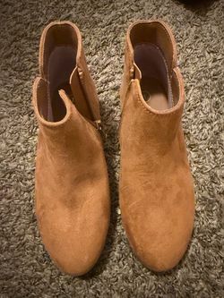 Girl Boot size 1