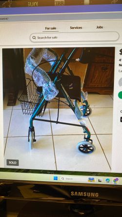 4 wheel walker, right out off box