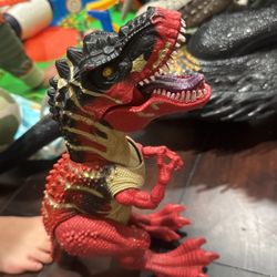 Mid Size Dinosaur