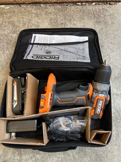 Ridgid 18V Cordless 1/2 in. Drill/Driver Kit with 2.0 Ah Battery and Charger