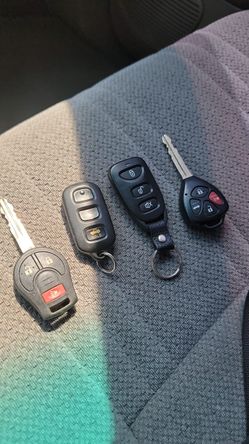 Car key fobs Toyota/Nissan/Honda/BMW/Mercedes/land Rover/ Audi and more