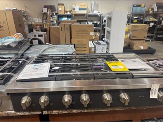 Café™ 48" Commercial-Style Gas Rangetop with 6 Burners and Griddle