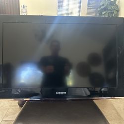 31” Samsung TV