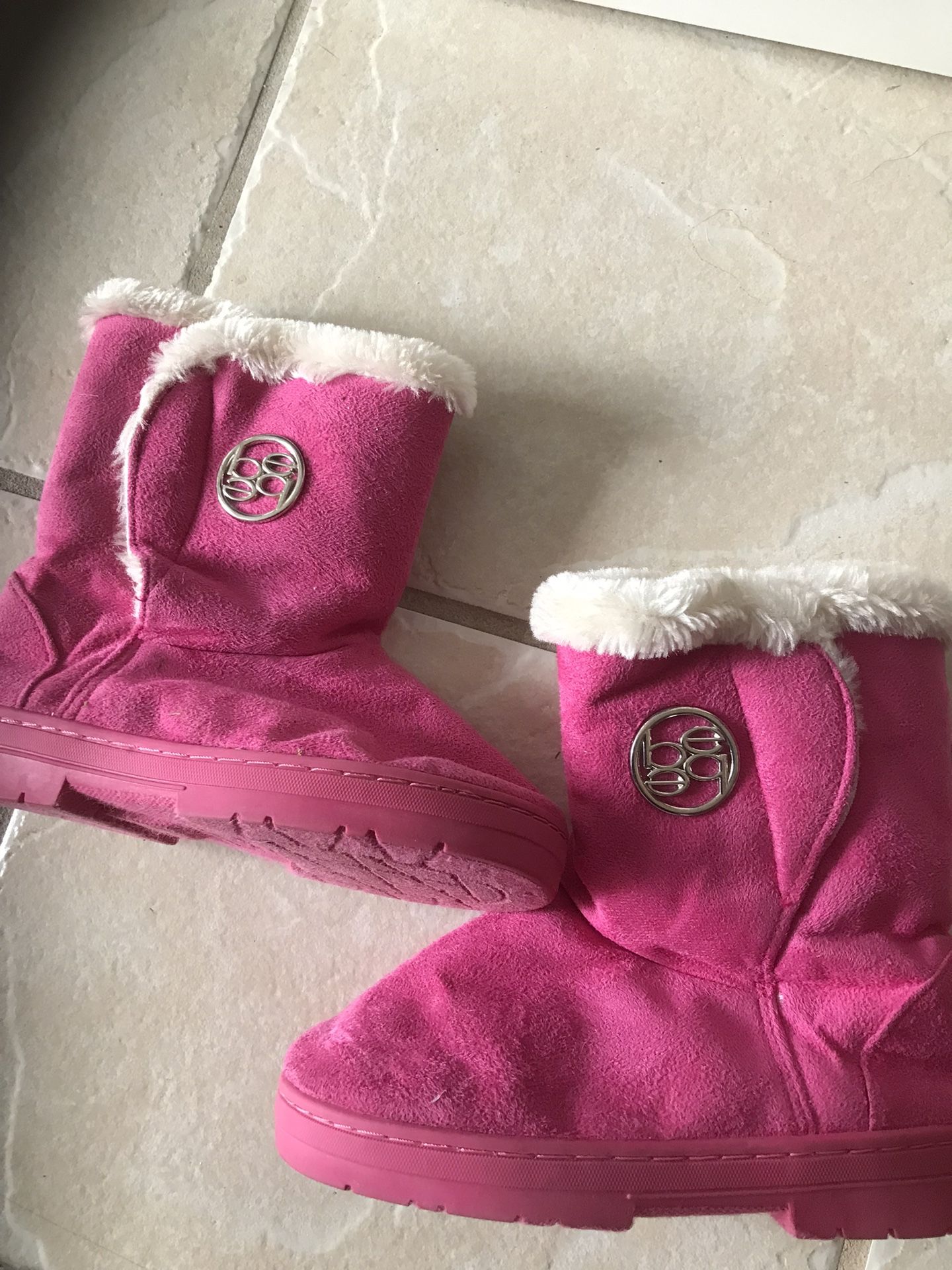Girl’s Bebe Boots, Sorrel Boots, Handbags, Faux Fur Vest