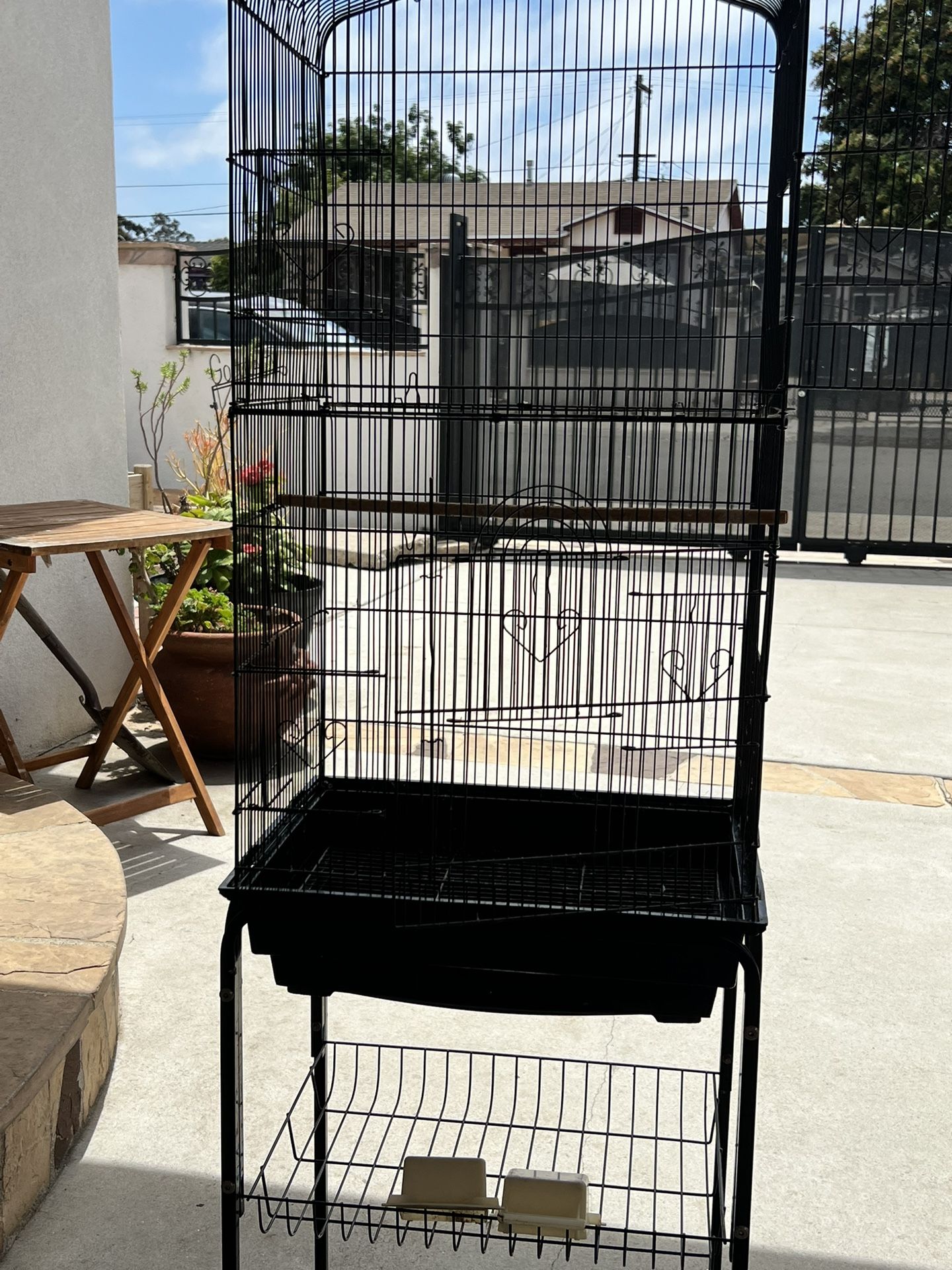 Bird Cage With Stand