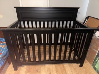 DaVinci Autumn 4-in-1 Convertible Crib
