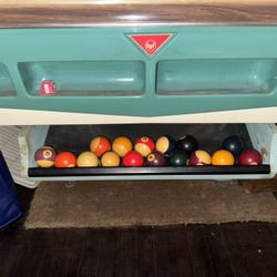 AMF model 4000 POOL TABLE vintage 1970s