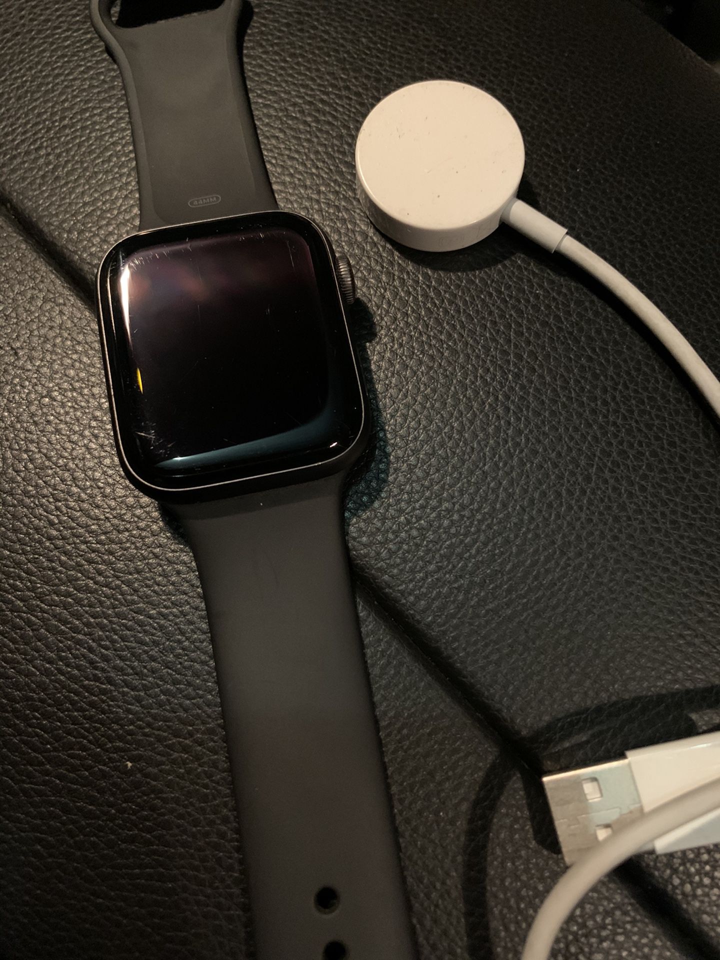 Apple Gts Watch SSeries 4 44 MM