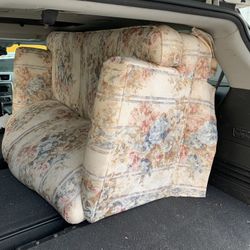 Living Room Set. From $20 To Up. Check All The Pictures, Lamp $20, Wall Art $20, Sofa $70