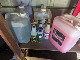 Mobile auto detailing kit