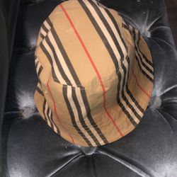 Burberry Reversible Bucket Hat