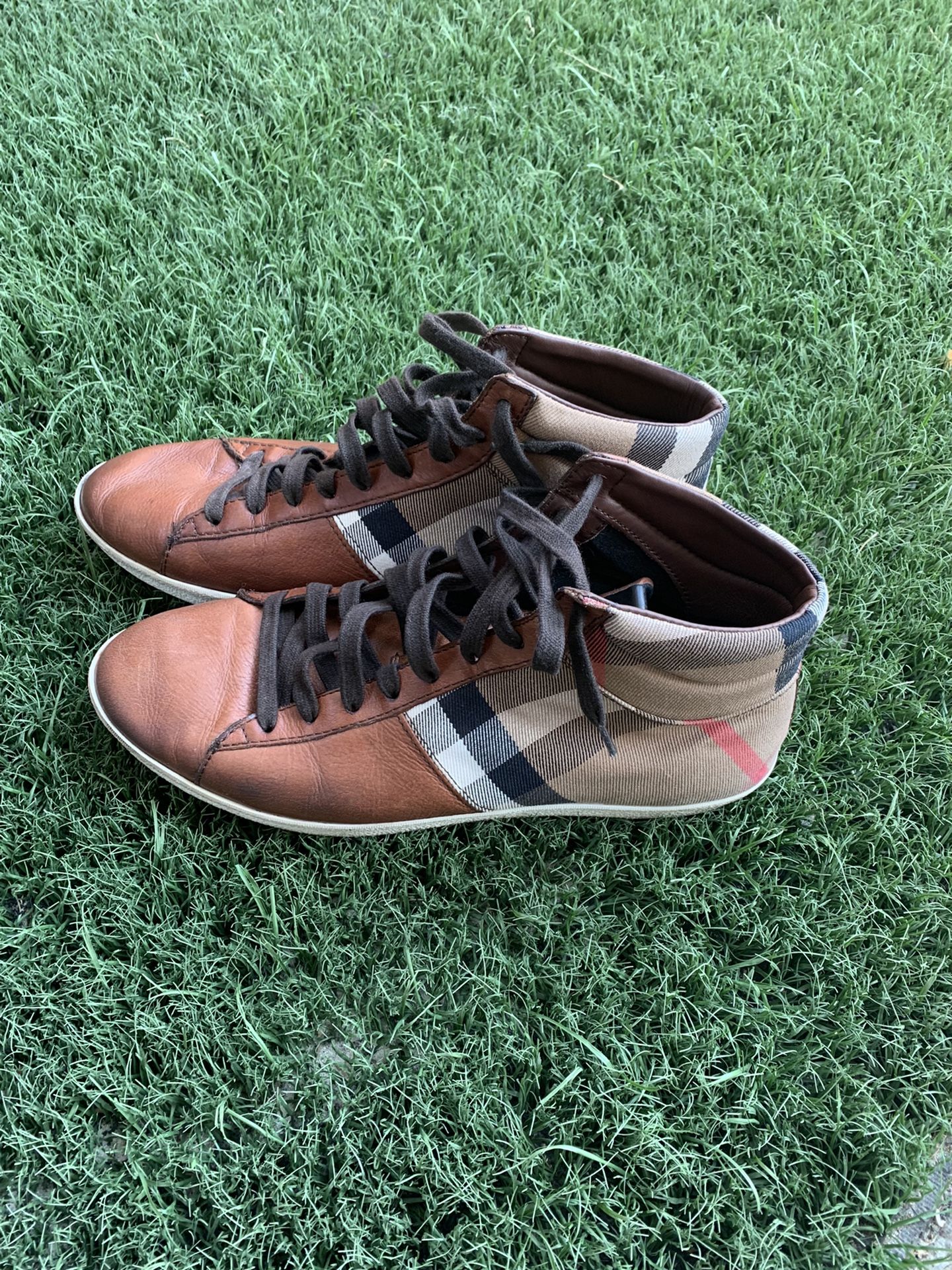 Burberry Shoes