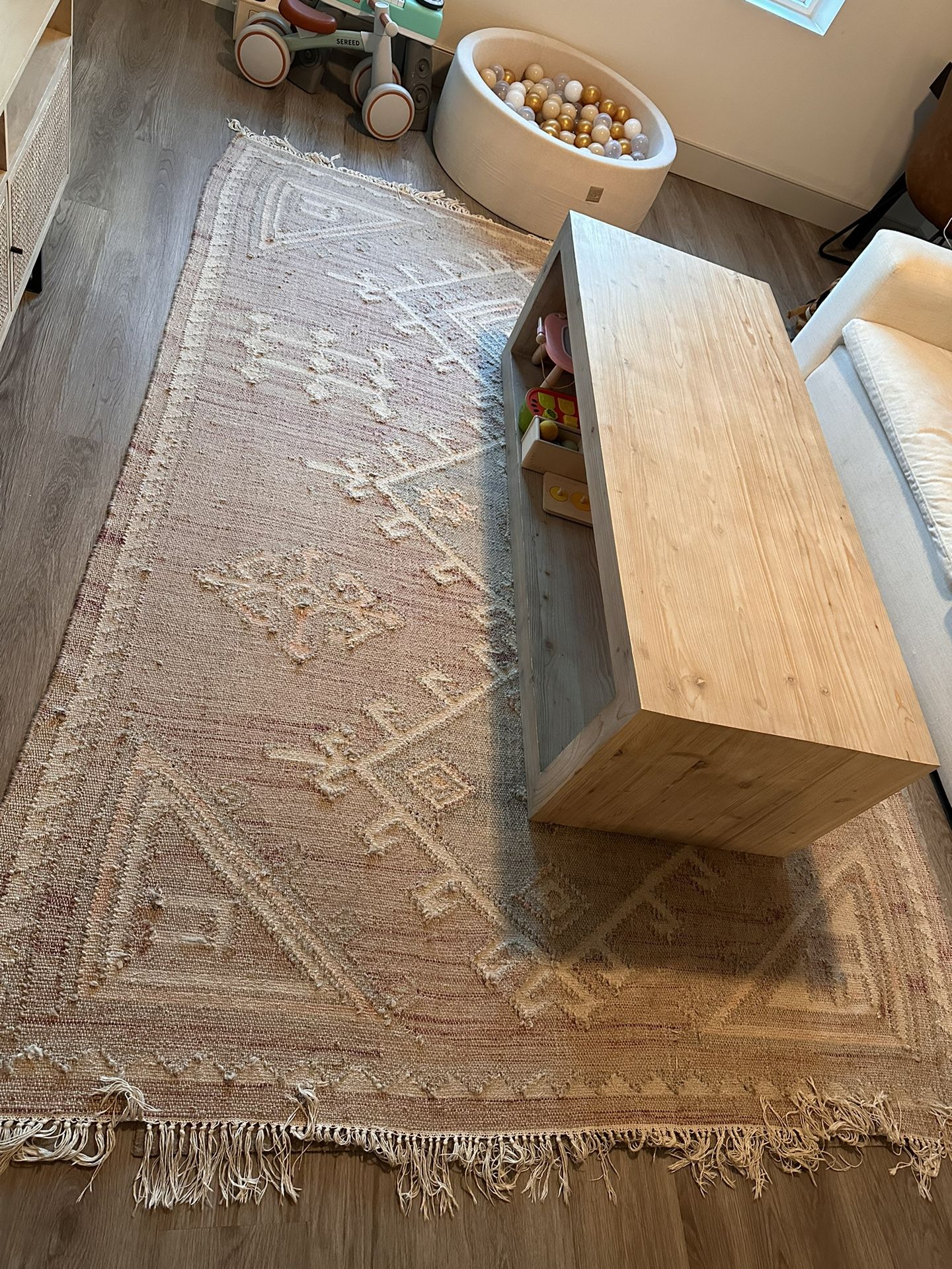 West Elm Cordoba Rug 6x9