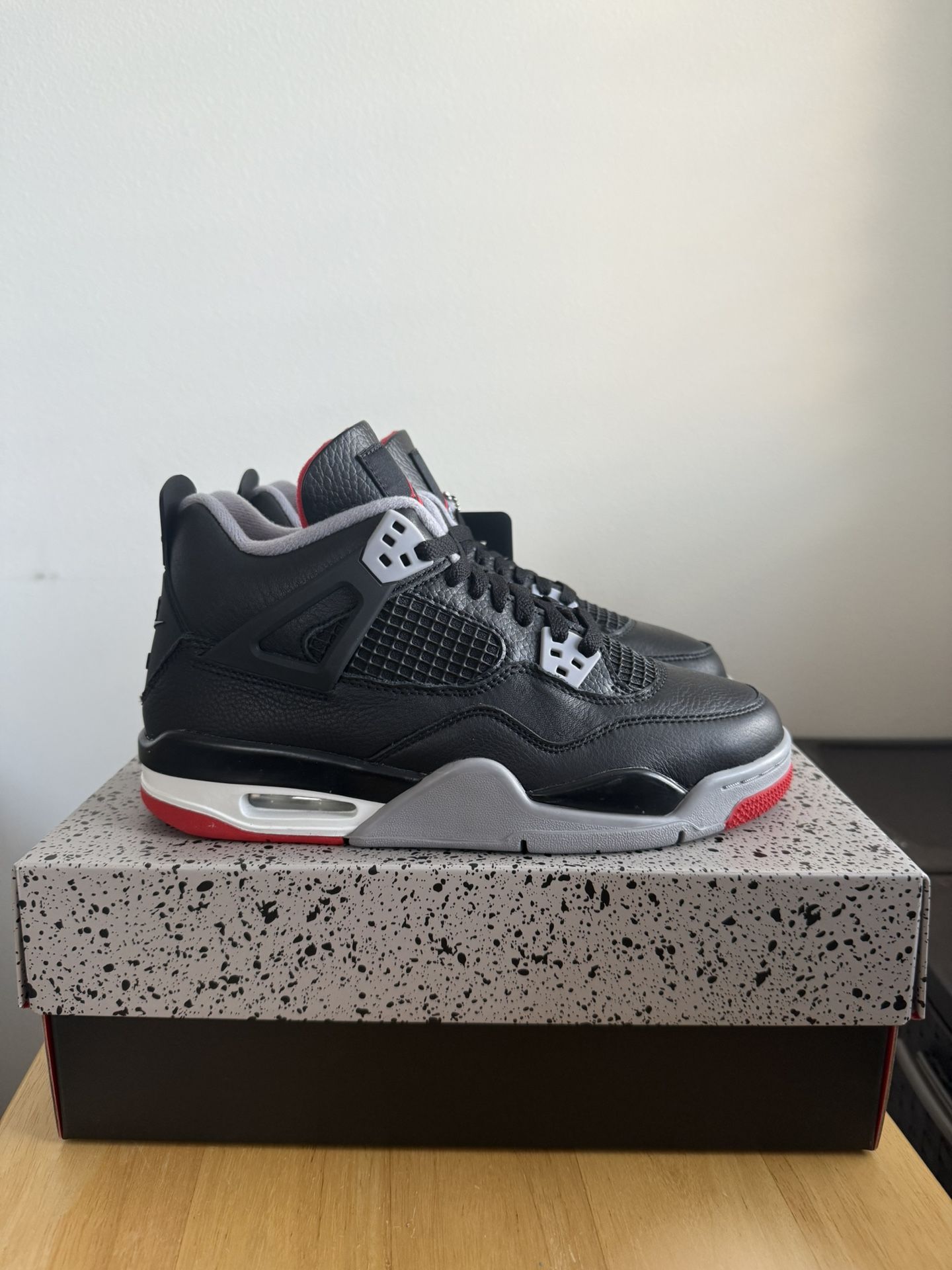 Nike Air Jordan 4 Retro Bred Reimagined DS 7Y