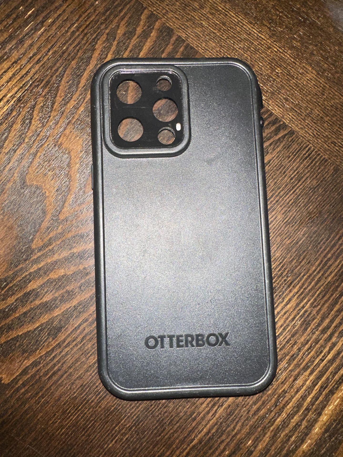 iPhone 14 Pro Max Otterbox Case