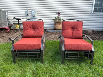 Pair of Reclining Outdoir Chairs and cushions